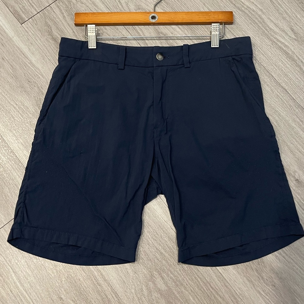 Lululemon swiftly commission short 9” inseam Size Medium - Navy